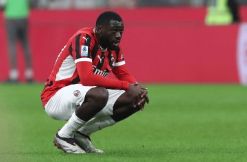 九游官网-莫雷托：加拉塔萨雷愿为福法纳出价3000万欧，球员只想留队