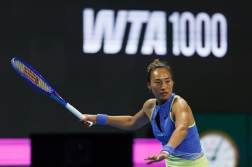 电子游戏-郑钦文世界排名跌至26位，王欣瑜下滑至34位|莱巴金娜|萨巴伦卡|印第安维尔斯站|印第安维尔斯|WTA_新浪体育_新浪新闻